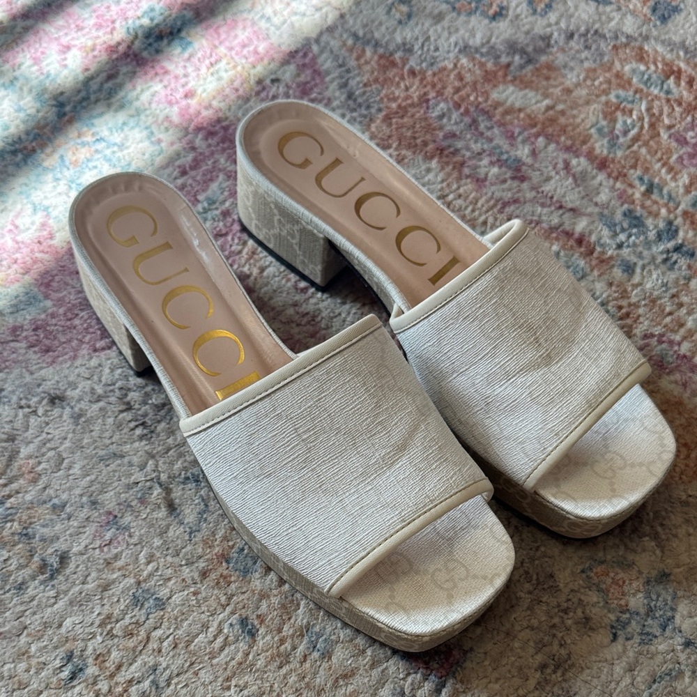 Gucci Women's Cream Mules 37.5